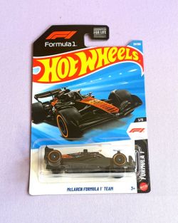Hot wheels McLaren Formula 1 Team