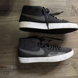 Nike Shoes Size 11