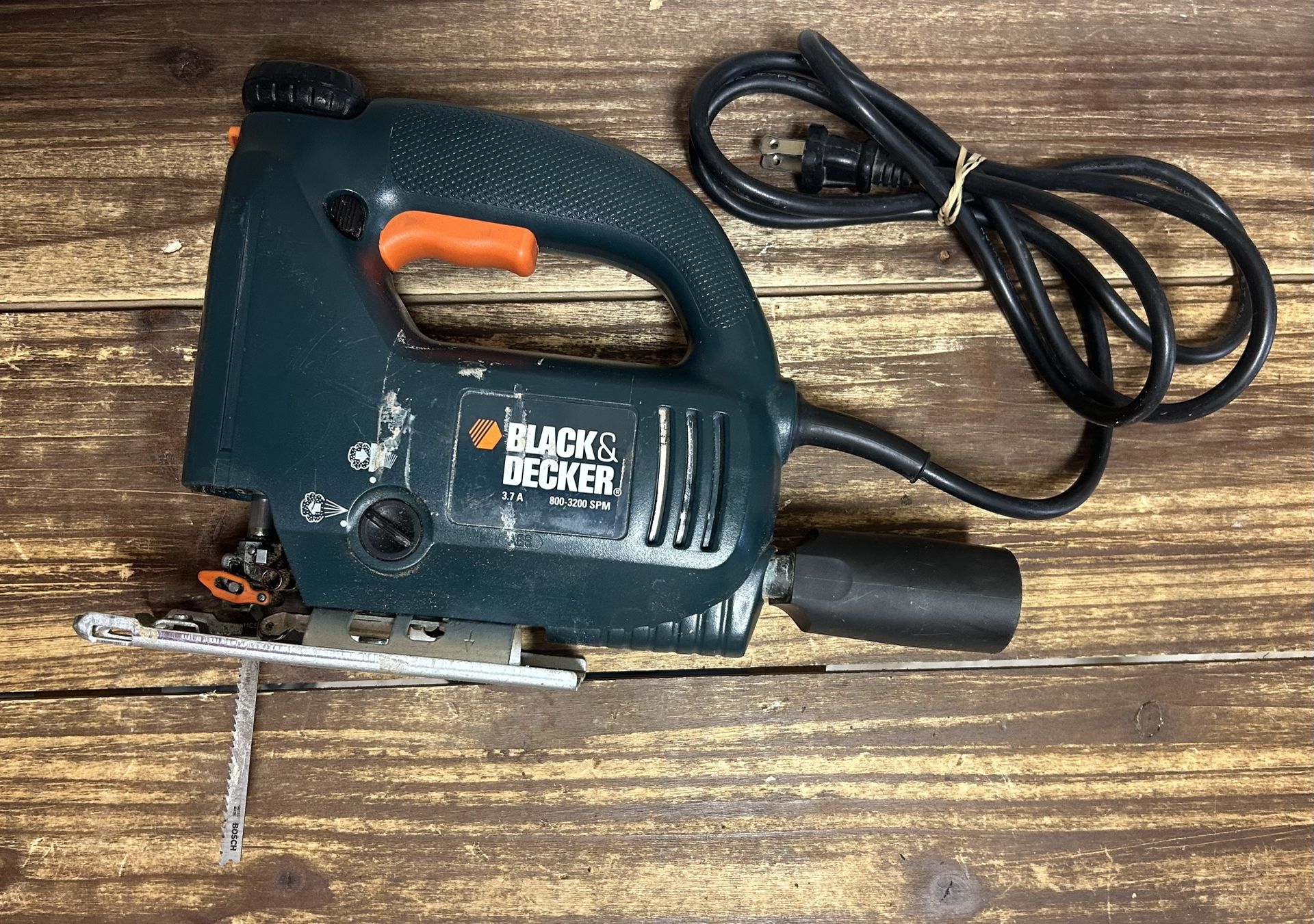 Jigsaw- Black & Decker JS350