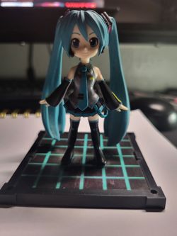 Hatsune Miku figurine