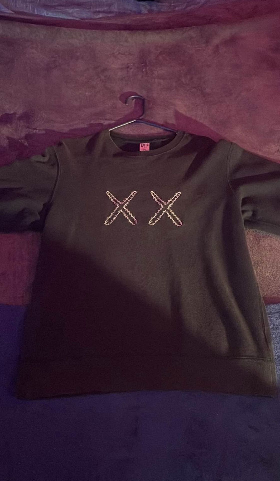 Kaws Sweater Size M 