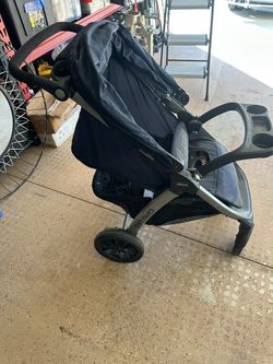 Chicco Keyfit 30 Stroller Car Seat Combo