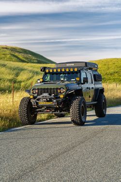 Baja design XL sport linkable lightbar with amber and clear lens