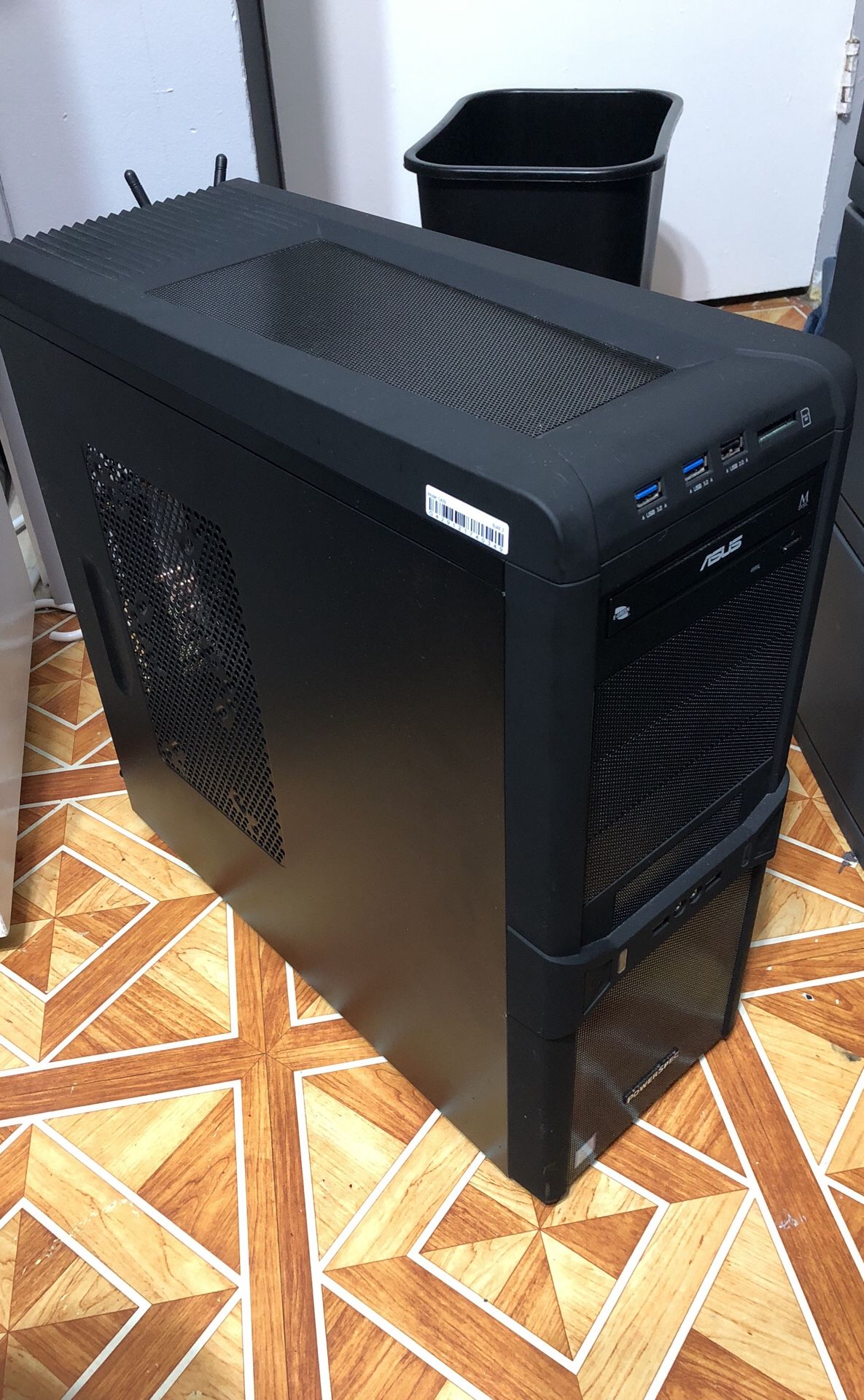 PowerSpec G429 Desktop Gaming Computer