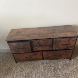 Small Dresser 