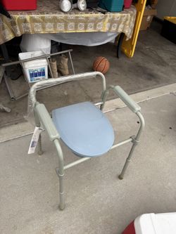 Commode