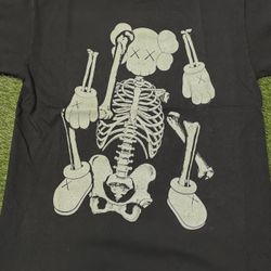 Kaws Tee