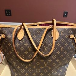 Louis Vuitton Neverfull MM Cherry