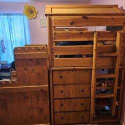 Solid Wood Bunk Bed