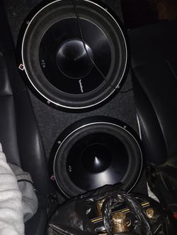 12 Rockford Fosgate Subwoofer