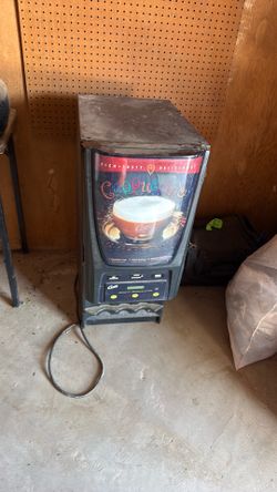 Coffee cappuccino hot beverage machine