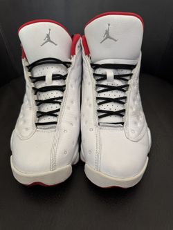 Jordan 13 retro Wolf . 8.5