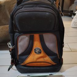 Klein Electrians Backpack/7 Piece Electrician Hand Tool Set With Pouch