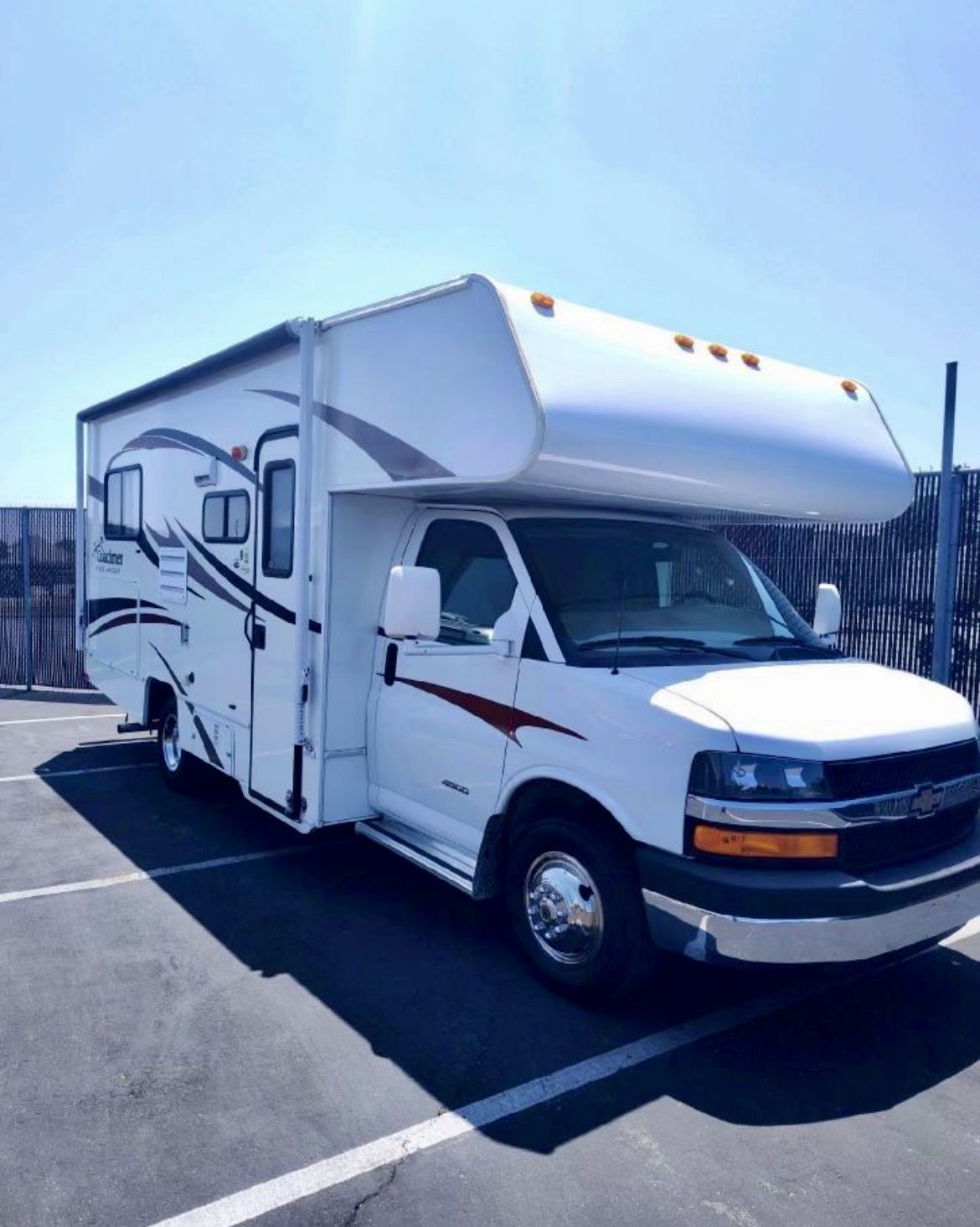 Chevrolet Coachman RV