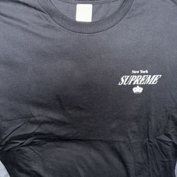 Supreme T-shirt size xl $70