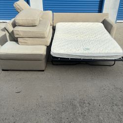 Living Spaces Sleeper Couch 🛻Delivery Available🛻