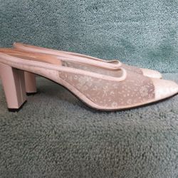 Ivory Satin & Lace Heels Sz 7.5 M