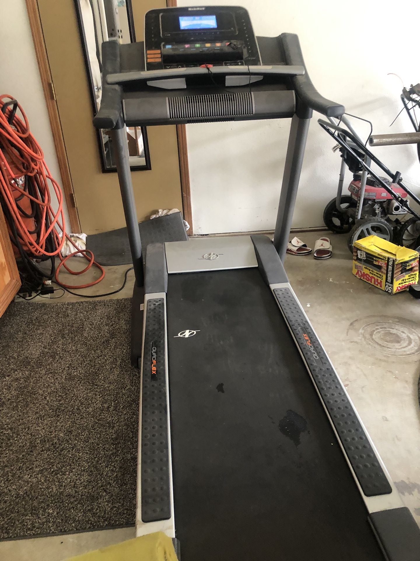 C1500 Treadmill Nordictrack C1500 Manual Commercial Treadmill