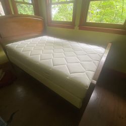 Excellent Condition Antique Full-size Bed frame, Box Spring, Mattress, Toller