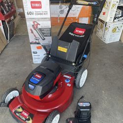 TORO GARDEN KIT  60v MOWER TRIMMER BLOWER