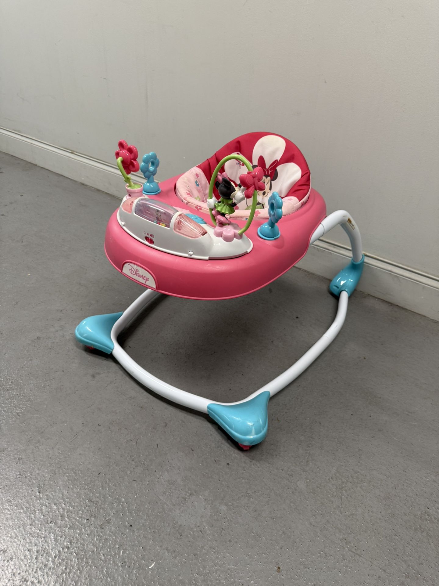 Minnie Mouse Walker Pink