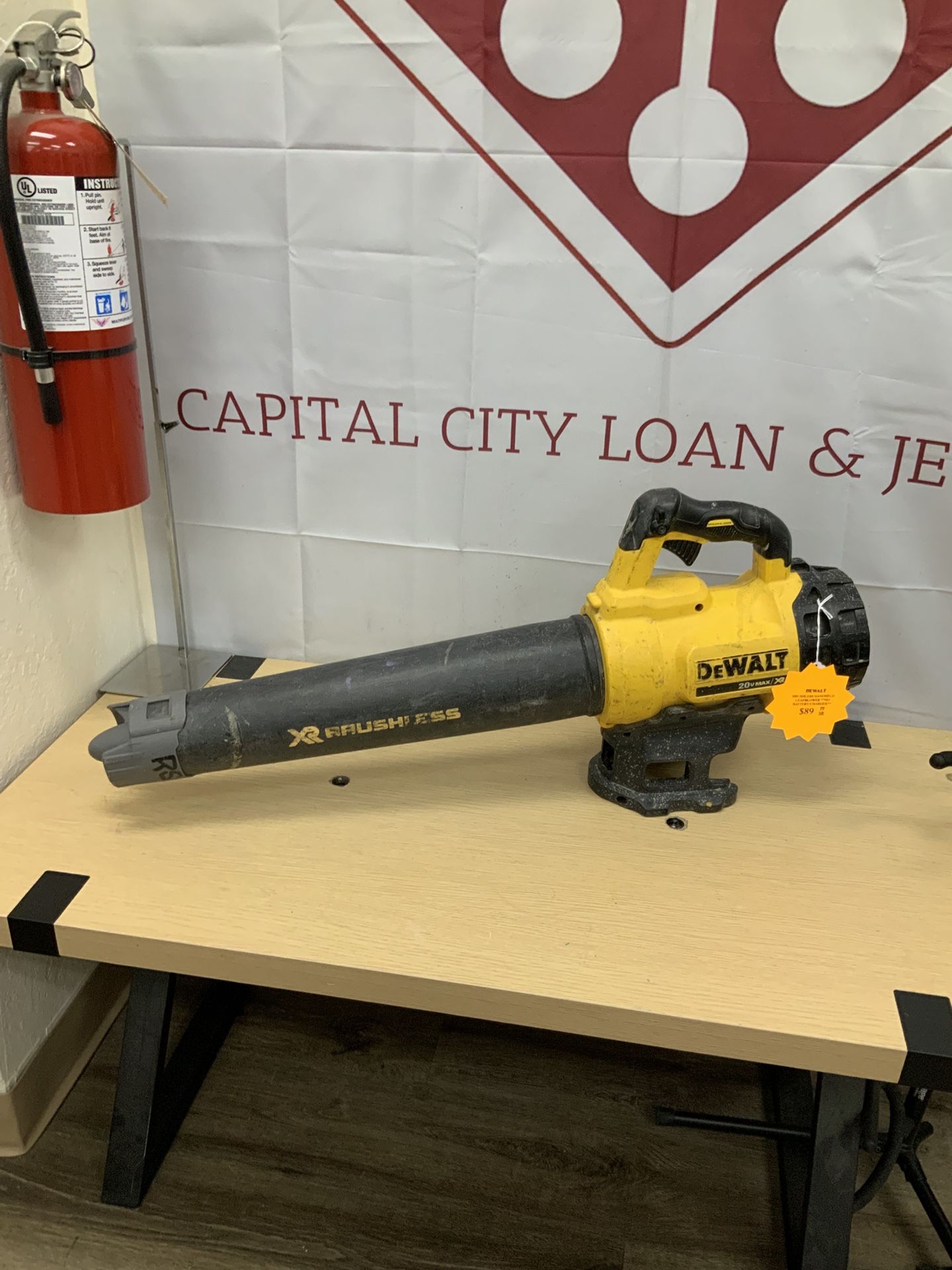 92917 Dewalt Blower 21228