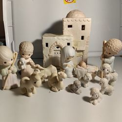 Precious Moments Nativity Scene 1986 And 1997