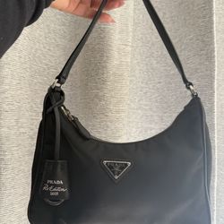 Prada Re-Edition 2005