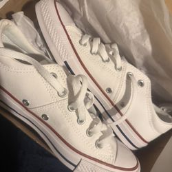 Women’s Converse 