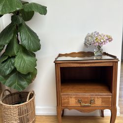 Antique Kindel Nightstand