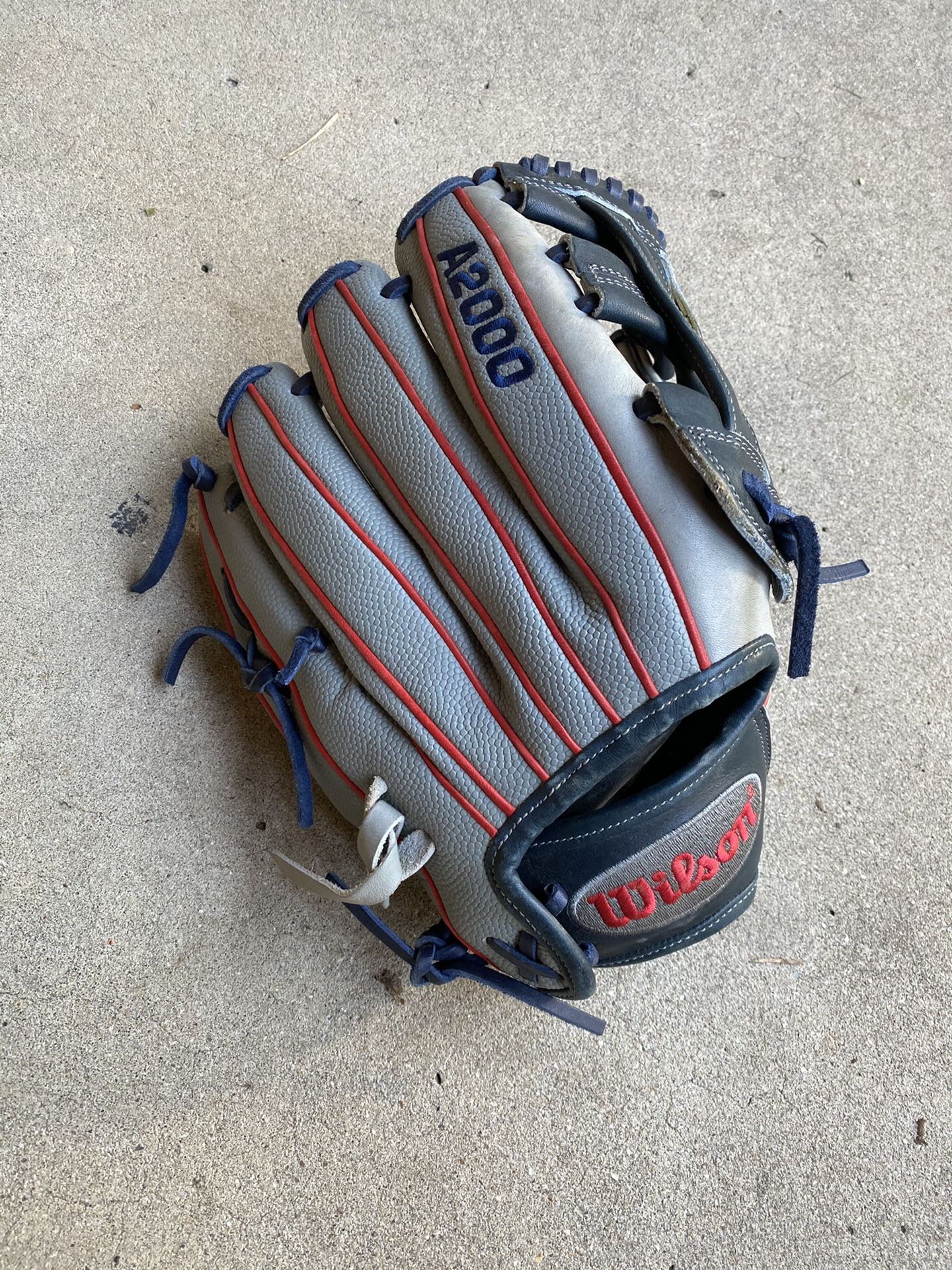 Wilson Softball Glove