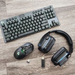 Logitech Gaming Combo - G915 Keyboard, G903 Mouse, G935 Headset
