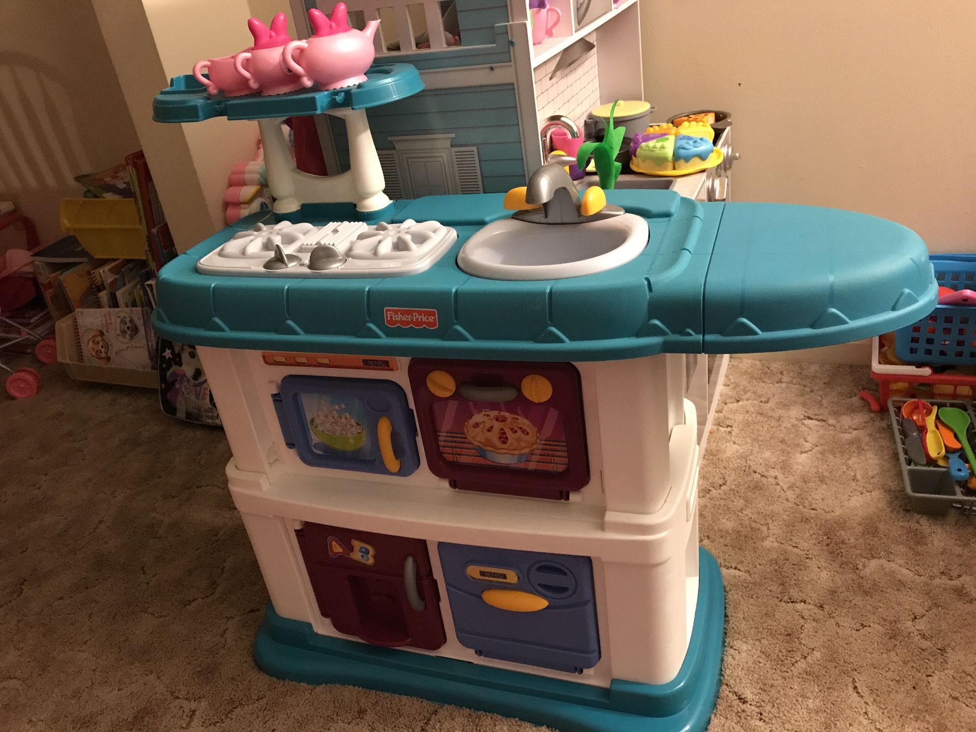 Fisher Price Kitchen Toy