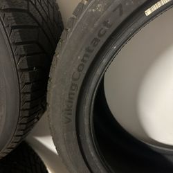 Continental VikingContact 7- Ice/Snow Tires