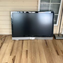 Free 47’ Tv