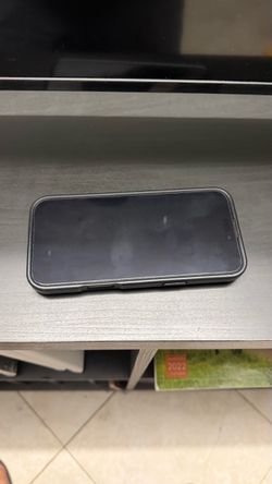Apple iPhone 16 Pro Max 1TB Unlocked - Excellent Condition - 90% Battery