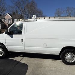 2012 Ford E-250