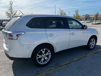 2014 Mitsubishi outlander