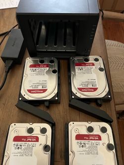 Synology DS920+ 4 bay nas with four 2 tb drives