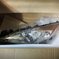 Mazda 3 left Headlamp