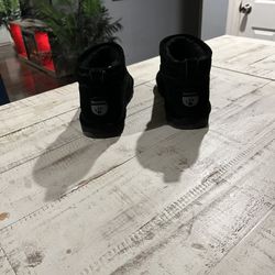 Black Boots