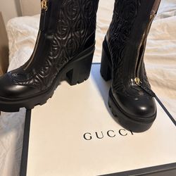 Gucci Boots 