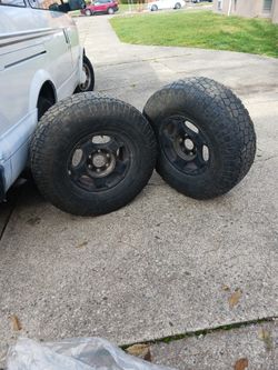 Tires 285 75 16