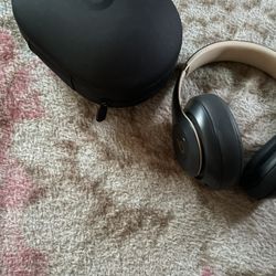 Beats By Dre Headphones 