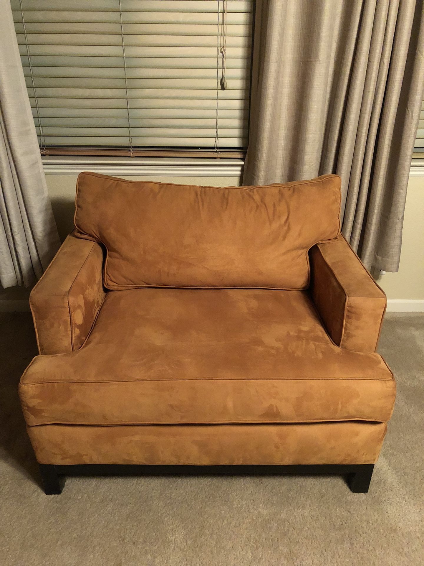 Large Comfort Chair