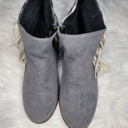 NWOT  Booties 