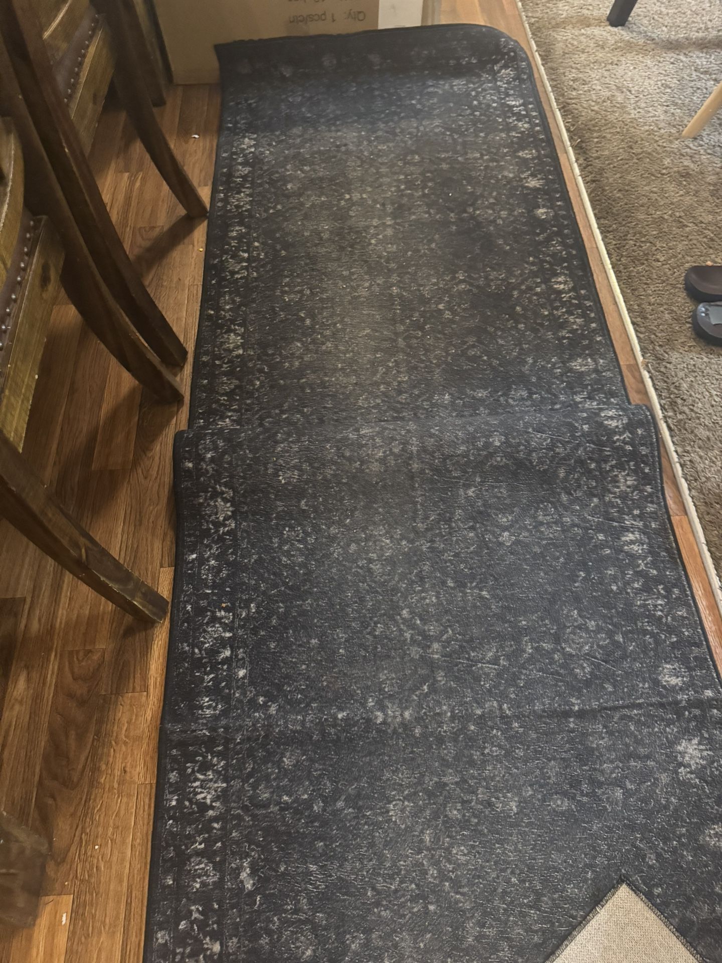 2 rugs 10 For each