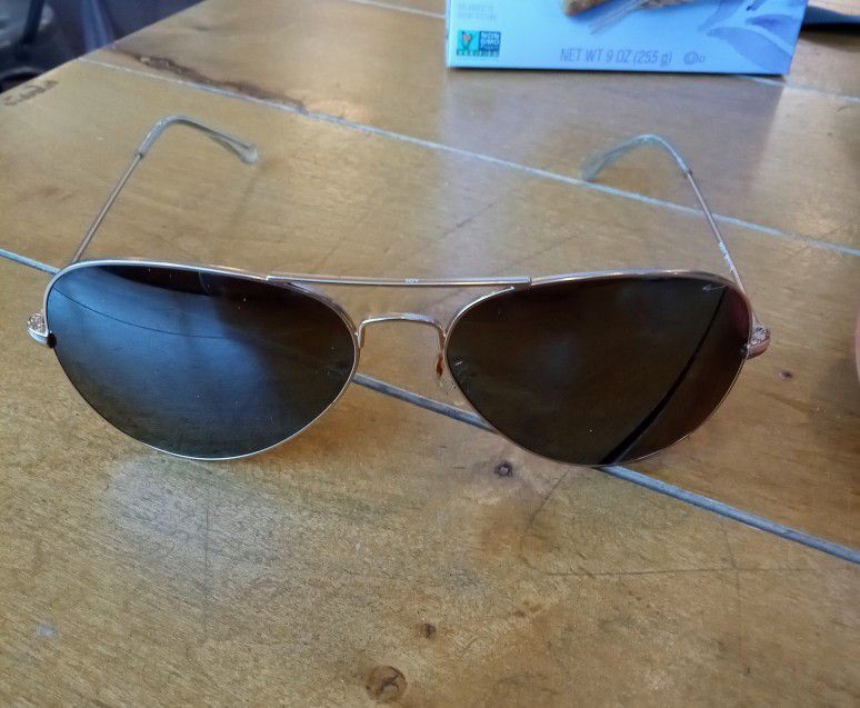 Aqua Swiss Aviator Sunglasses 