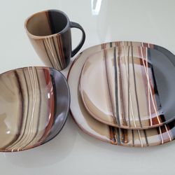 Dish Set of 6
