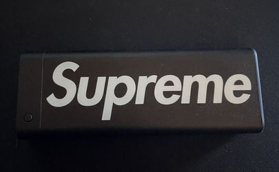 Supreme Mophie Charger